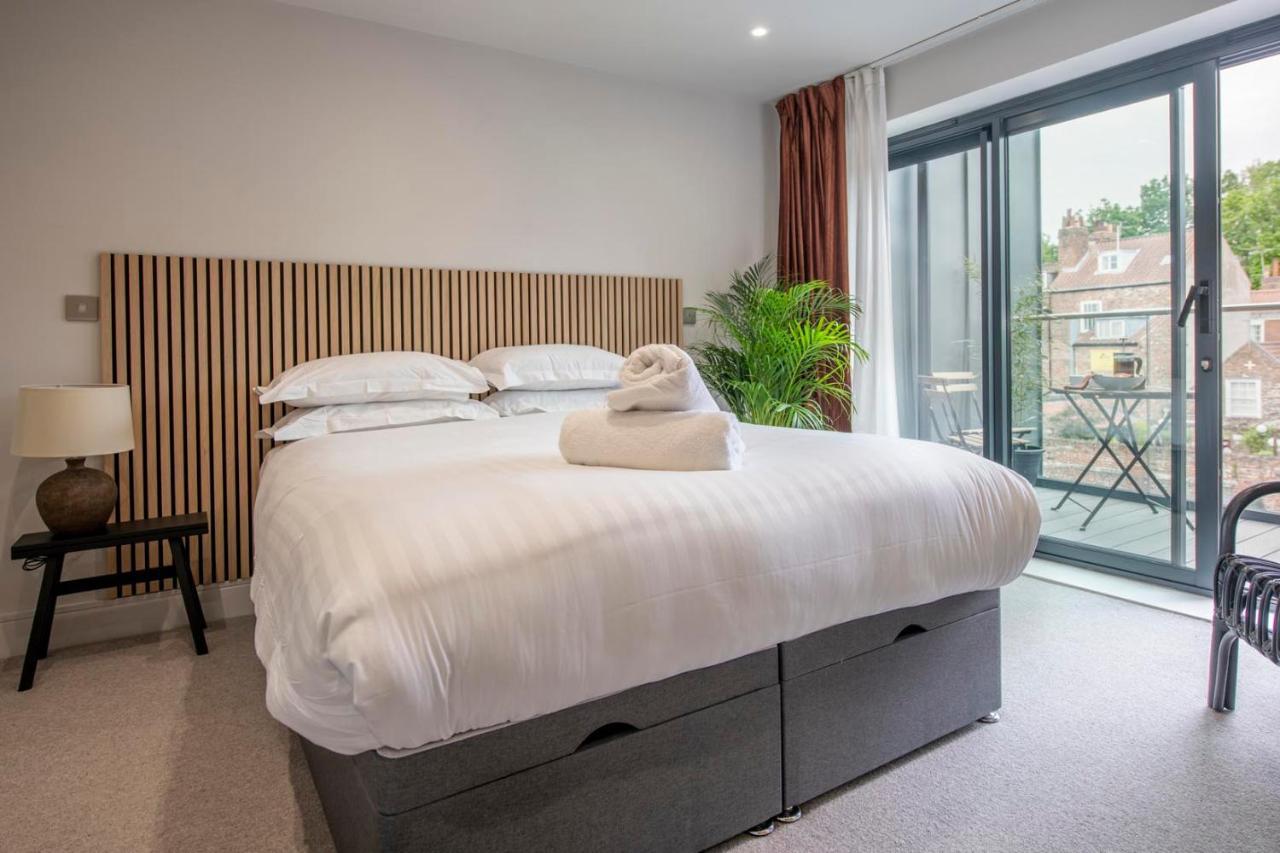 The Quadrant - The Carillon Suite York Eksteriør billede